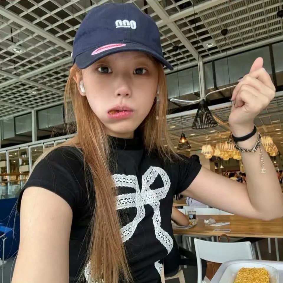 我的二哥二嫂 海报